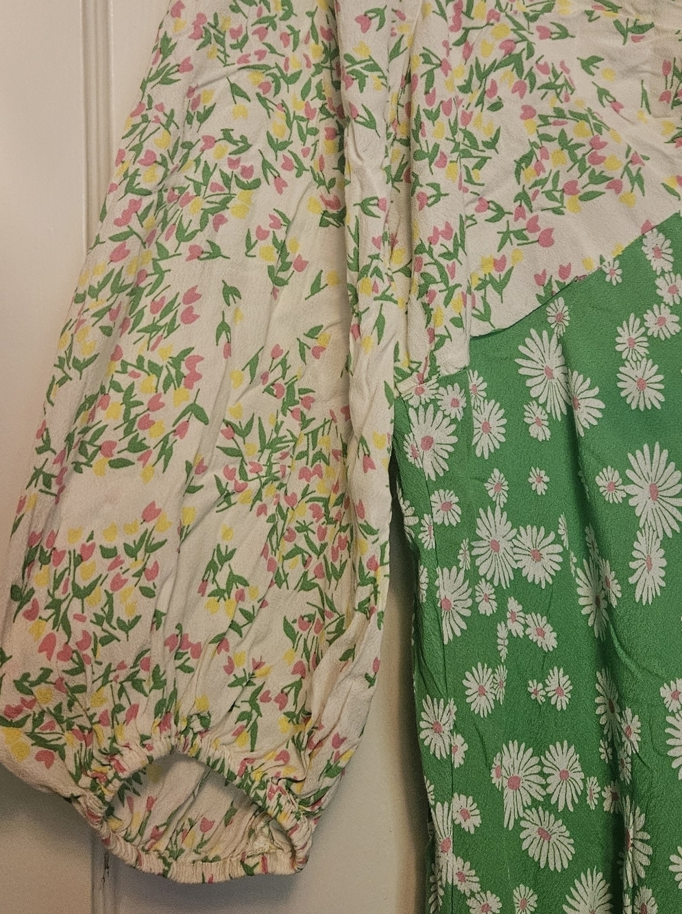 RIXO Cream Floral Sundress with Pink, Yellow & Green Print - Picture 4 of 6